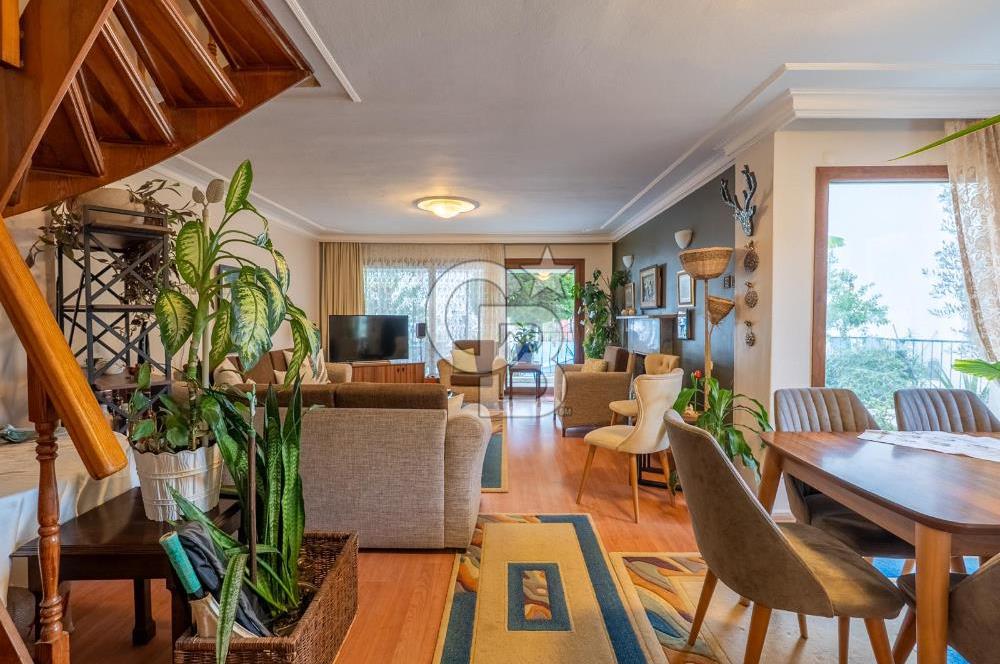 Güzelbahçe Siteler'de Satılık Villa