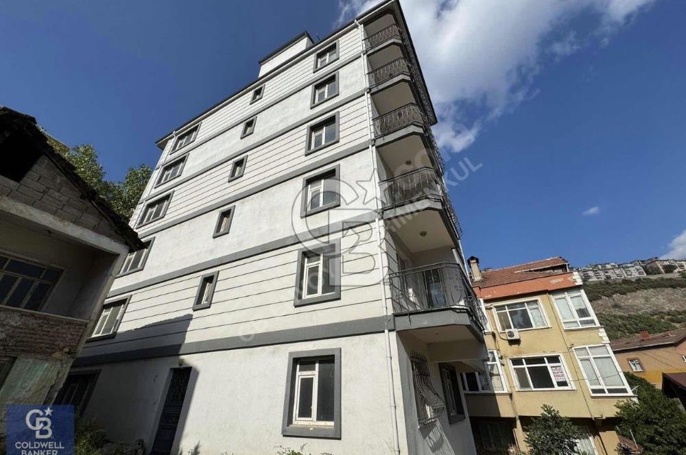 CB ENVOY'dan KOÜ Meslek Yüksek Okulu Yanı Satılık Komple Bina