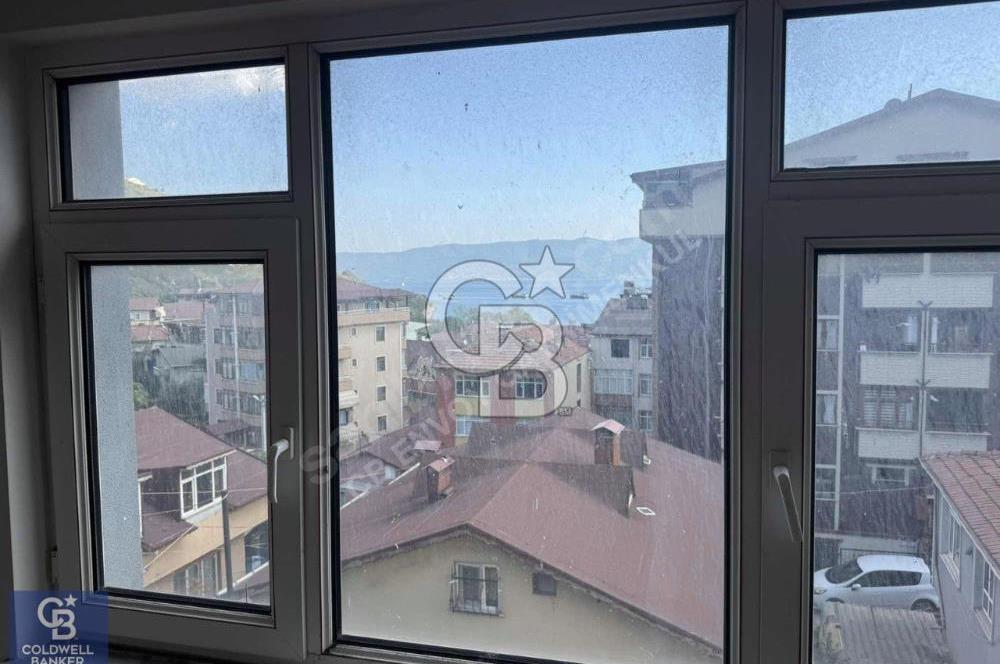 CB ENVOY'dan KOÜ Meslek Yüksek Okulu Yanı Satılık Komple Bina