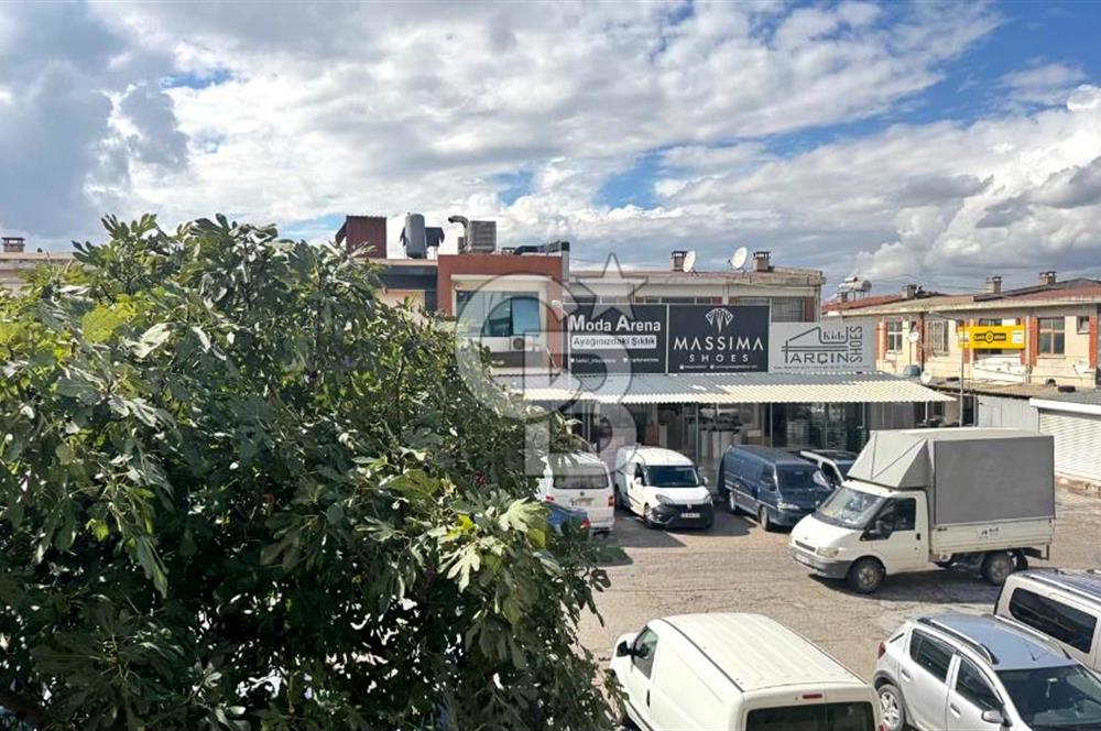 Ayakkabıcılar sitesinde satılık dükkan