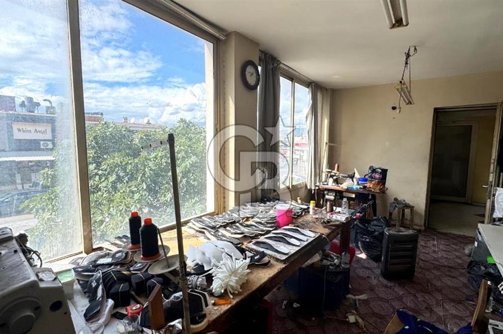 Ayakkabıcılar sitesinde satılık dükkan
