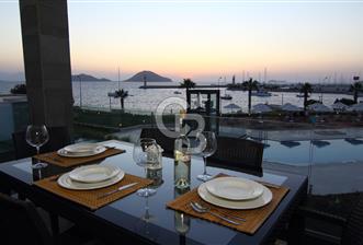 ⚓ Marina’ya Komşu, Site İçinde, Full Eşyalı 3+1 Rezidans – Bodrum’un En Gözde Noktasında!( Yıllık kiralık.)