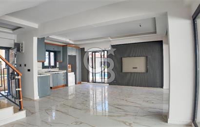Yeni foça da satılık lüks villa