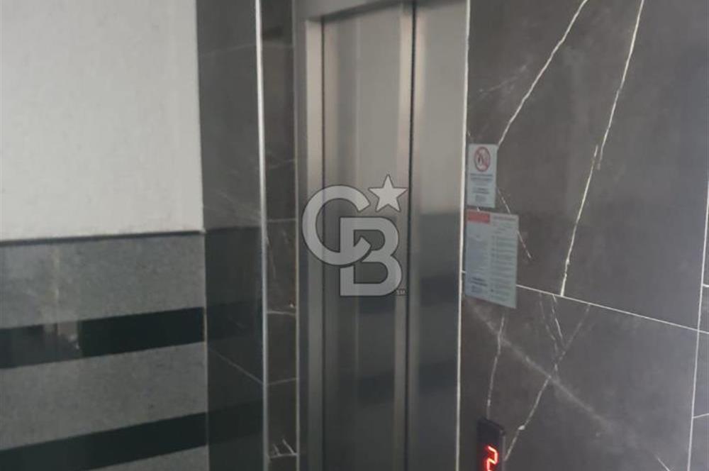 YALOVA ÇİFTLİKKÖY MEHMETAKİF'TE SATILIK 4 KATLI 5 YILLIK BİNA 