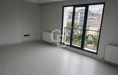 YALOVA ÇİFTLİKKÖY MEHMETAKİF'TE SATILIK 4 KATLI 5 YILLIK BİNA 