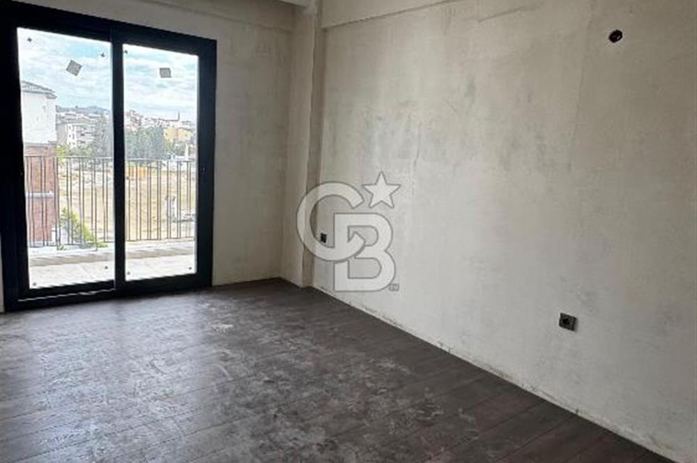 SEFERİHİSAR ÇOLAK İBRAHİM MAH. YENİ BİNA 2+1 70m2 AKILLI EV