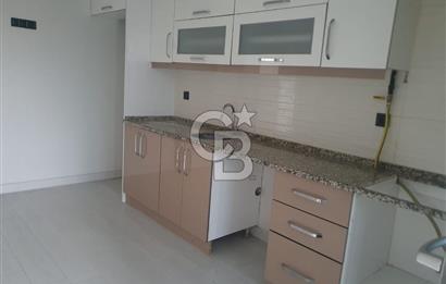 YALOVA ÇİFTLİKKÖY MEHMETAKİF'TE SATILIK 4 KATLI 5 YILLIK BİNA 