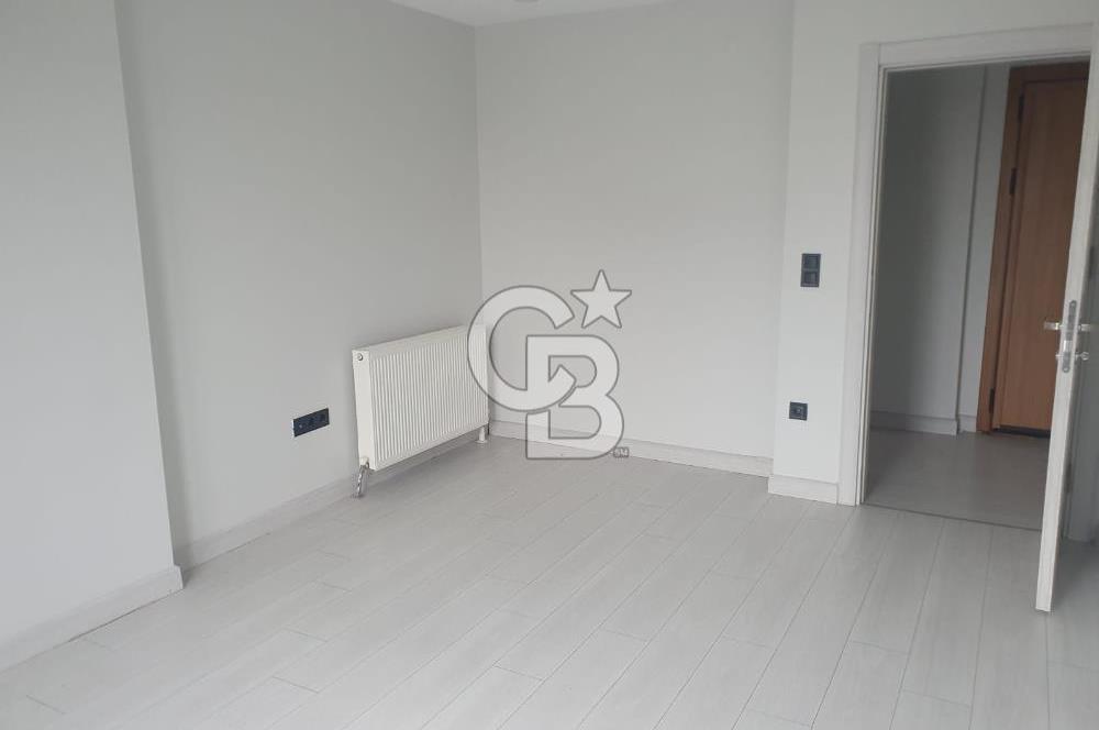 YALOVA ÇİFTLİKKÖY MEHMETAKİF'TE SATILIK 4 KATLI 5 YILLIK BİNA 