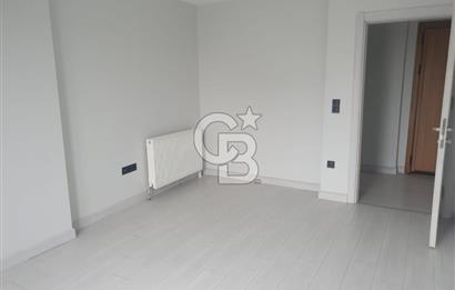 YALOVA ÇİFTLİKKÖY MEHMETAKİF'TE SATILIK 4 KATLI 5 YILLIK BİNA 