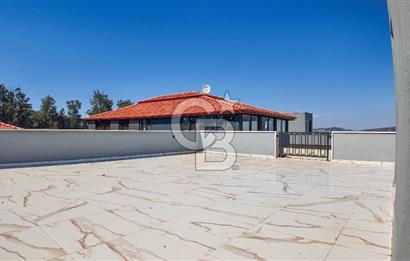 Yeni foça da satılık lüks villa