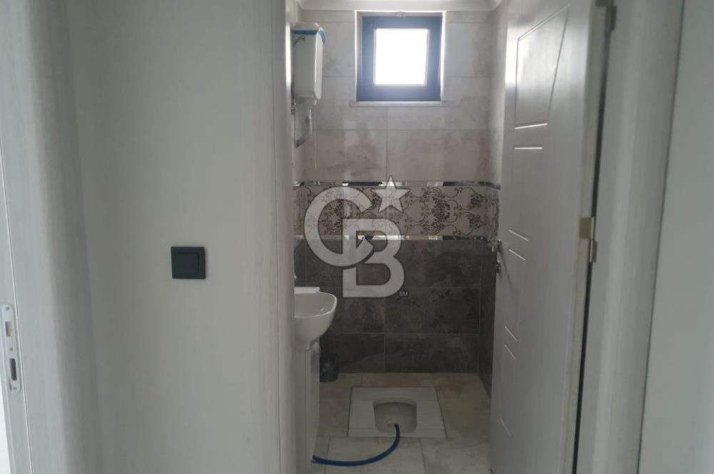 YALOVA ÇİFTLİKKÖY MEHMETAKİF'TE SATILIK 4 KATLI 5 YILLIK BİNA 