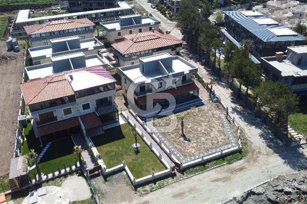 Yeni foça da satılık lüks villa
