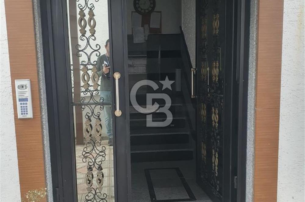 YALOVA ÇİFTLİKKÖY MEHMETAKİF'TE SATILIK 4 KATLI 5 YILLIK BİNA 