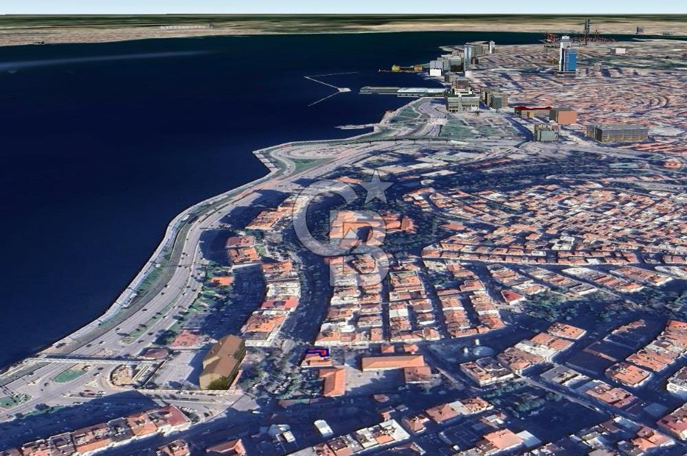Konak Karataş'ta Merkezi Konumda Satılık Komple Ticari Bina