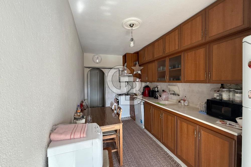 Karşıyaka Örnekköy Mh  Arakat  3+1 Satılık Daire