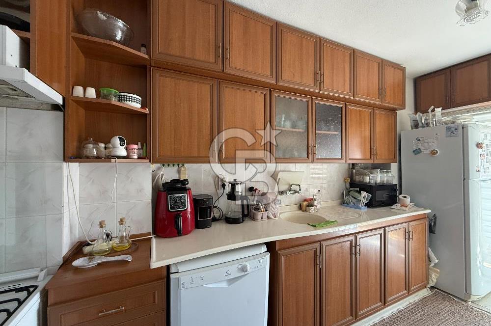 Karşıyaka Örnekköy Mh  Arakat  3+1 Satılık Daire
