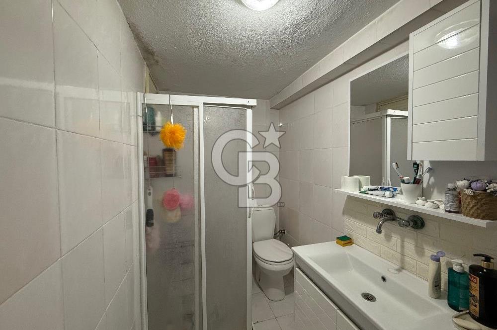 Karşıyaka Örnekköy Mh  Arakat  3+1 Satılık Daire