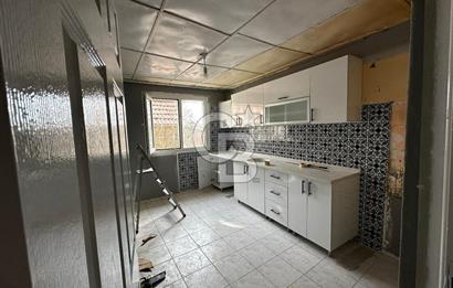 Narlıdere 2.İnönü Mahallesinde Bahçeli Müstakil Ev