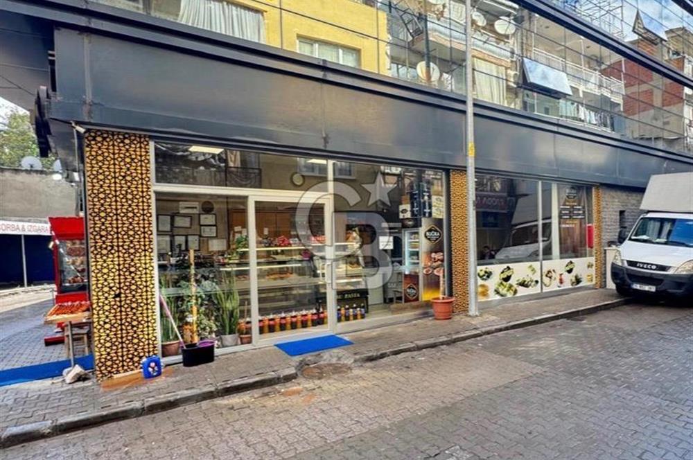 bayraklı'da satılık cadde üzeri dükkan