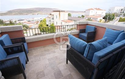Alaçatı Port Invictus’ta 3+1 Triplex 165m2 Satılık Daire