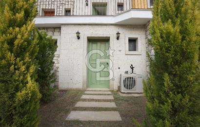 Alaçatı Port Invictus’ta 3+1 Triplex 165m2 Satılık Daire