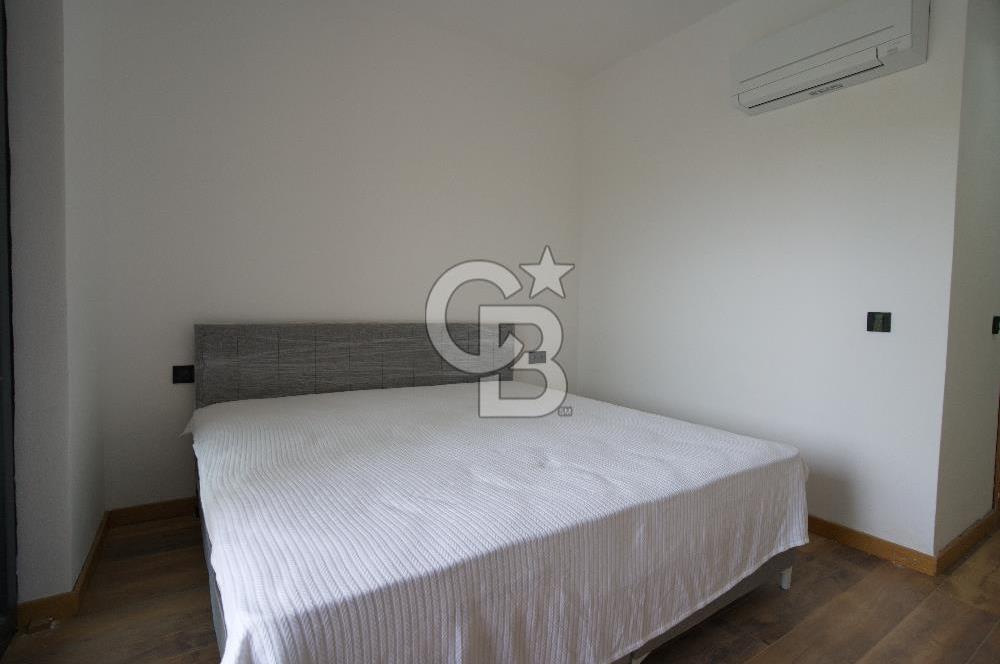 Alaçatı Port Invictus’ta 3+1 Triplex 165m2 Satılık Daire