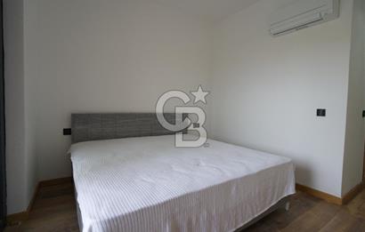 Alaçatı Port Invictus’ta 3+1 Triplex 165m2 Satılık Daire