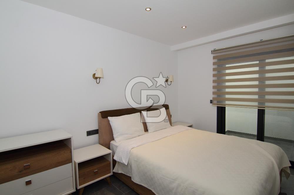 🏡 Turgutreis’in En Prestijli Sitesinde 3+1 Yıllık Kiralık Rezidans – Deniz ve Marina Yanı!