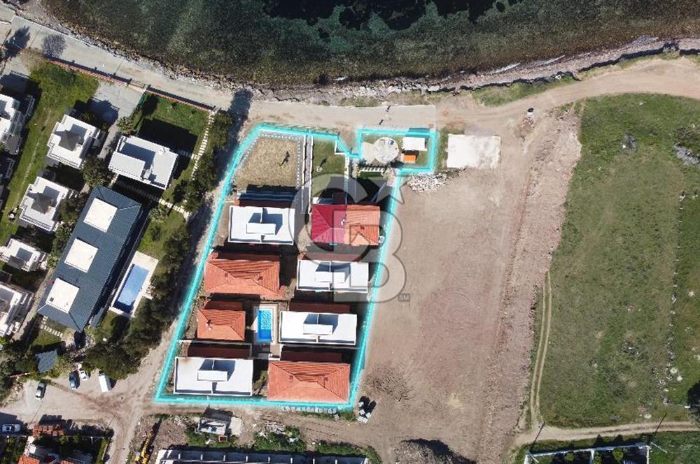 Yeni foça da satılık lüks villa