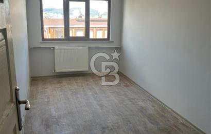 Yenidoğan Merkez'de Satılık Çatı Katı Daire