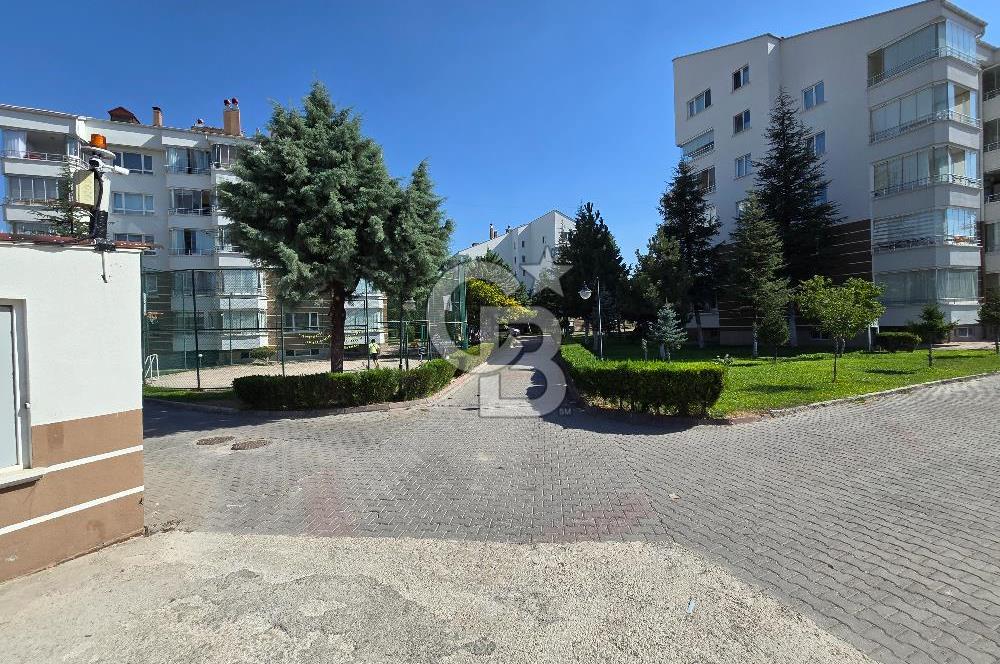 ETİMESGUT AYYILDIZ MAHALLESİ SİTE İÇİ KİRALIK ARAKAT 3+1 DAİRE