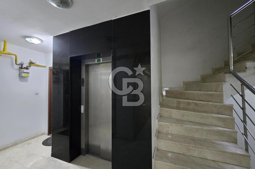 ÇANKAYA MALTEPE DE BULVARA YAKIN YENİ BİNADA SATILIK 2+1 DAİRE