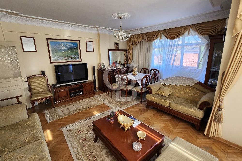 ALTUNİZADE BARBAROS MAHALLESİNDE KİRALIK 3+1 EŞYALI DAİRE