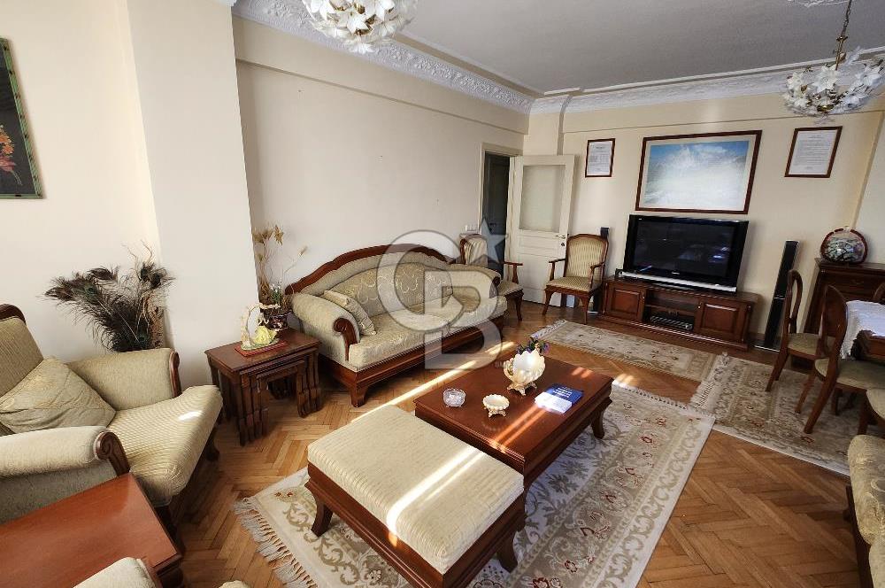 ALTUNİZADE BARBAROS MAHALLESİNDE KİRALIK 3+1 EŞYALI DAİRE