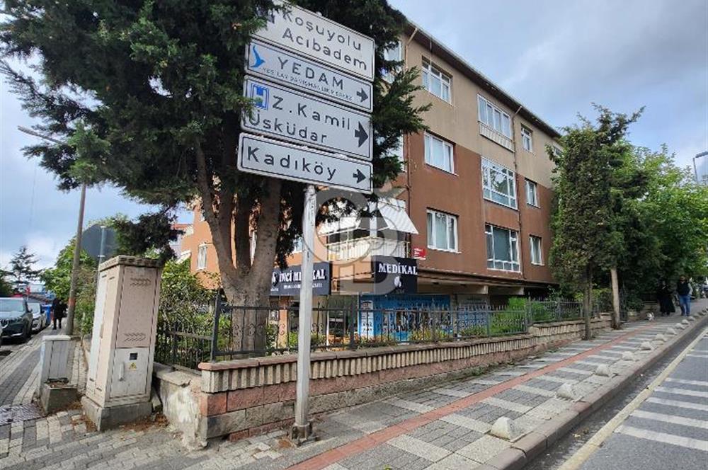 ALTUNİZADE BARBAROS MAHALLESİNDE KİRALIK 3+1 EŞYALI DAİRE
