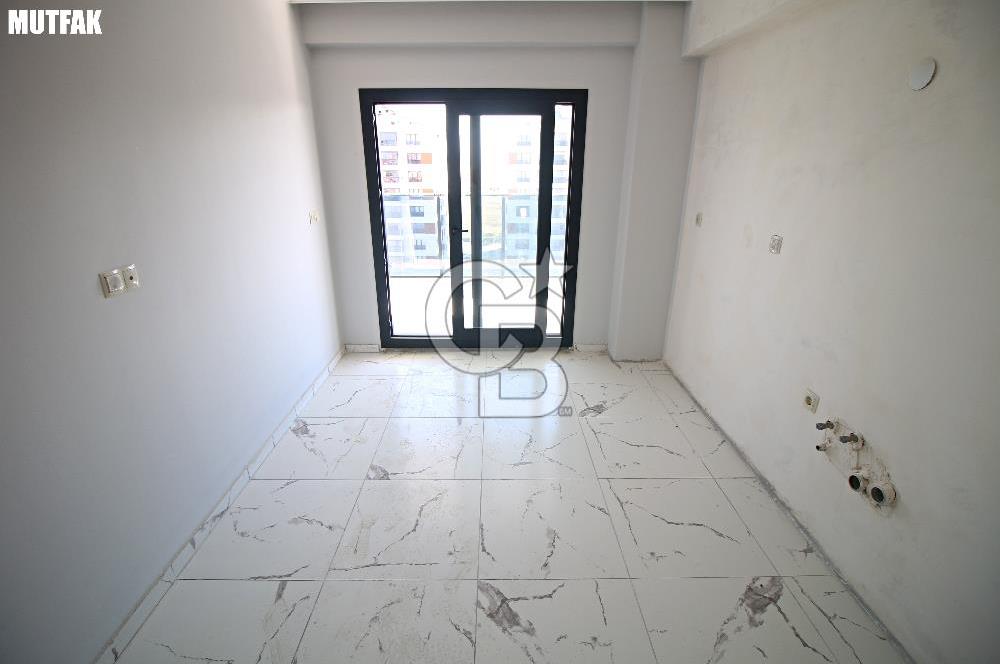 CB OPİA'DAN YAVUZ SULTAN SELİM CADDESİNE CEPHE ARAKAT 3+1 DAİRE