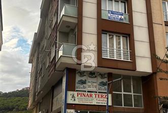 MALTEPE ZÜMRÜTEVLER'DE CADDE ÜZERİN'DE KULLANIŞLI 2,5+1 DAİRE