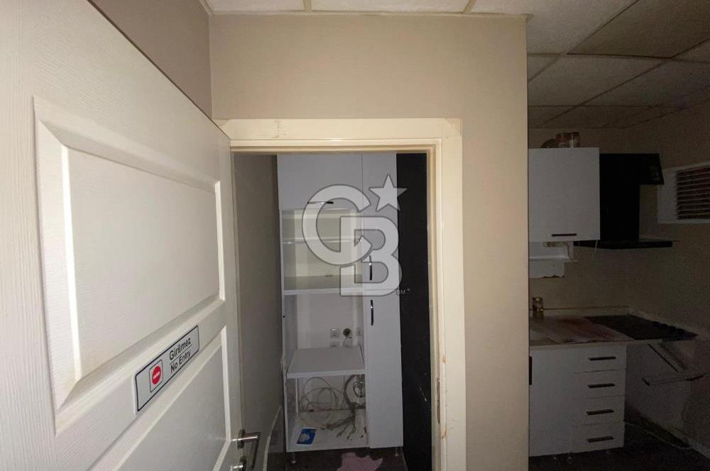 ÇUKURAMBAR ALTERNATİF PLAZADA 170M2 KİRALIK OFİS