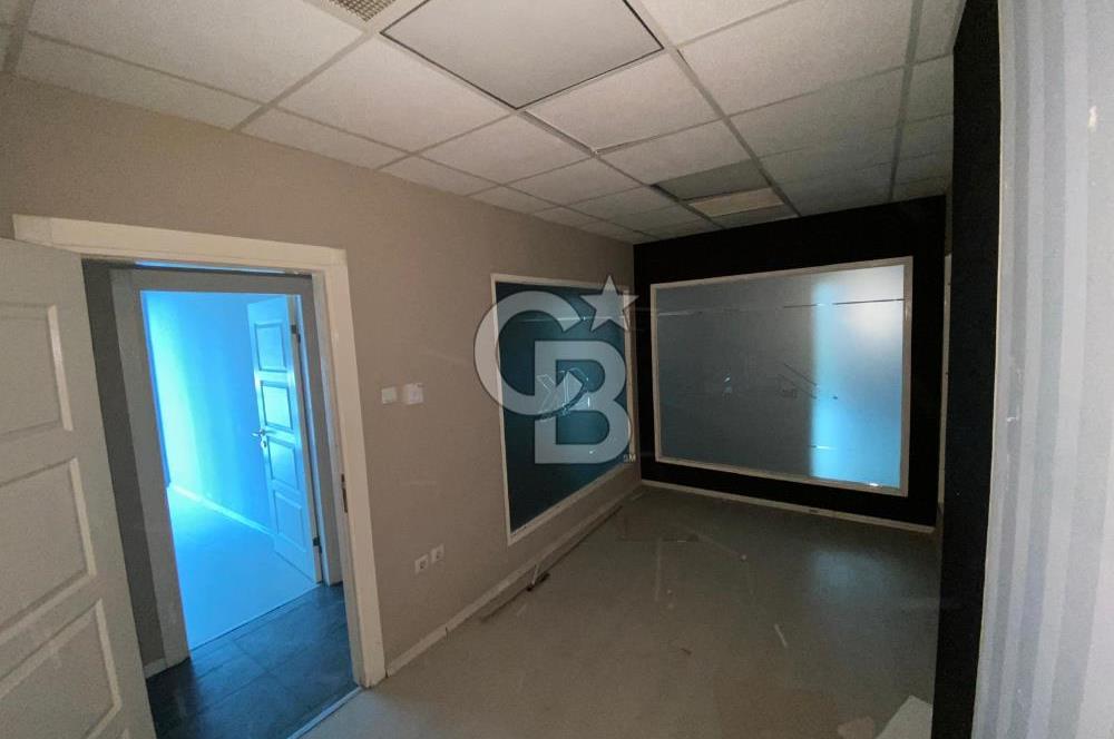 ÇUKURAMBAR ALTERNATİF PLAZADA 170M2 KİRALIK OFİS