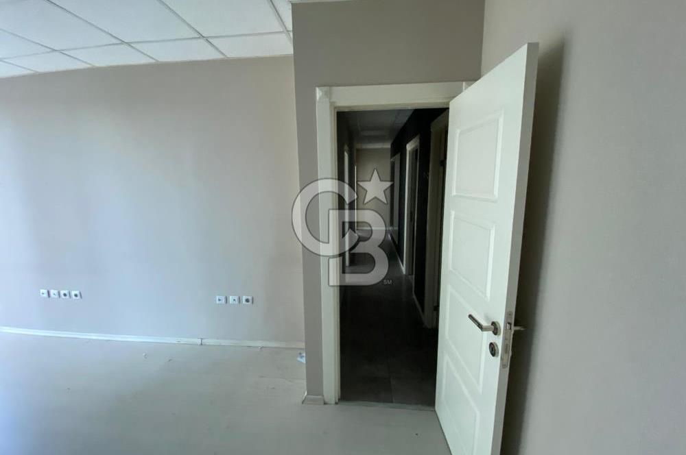 ÇUKURAMBAR ALTERNATİF PLAZADA 170M2 KİRALIK OFİS