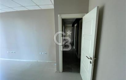 ÇUKURAMBAR ALTERNATİF PLAZADA 170M2 KİRALIK OFİS