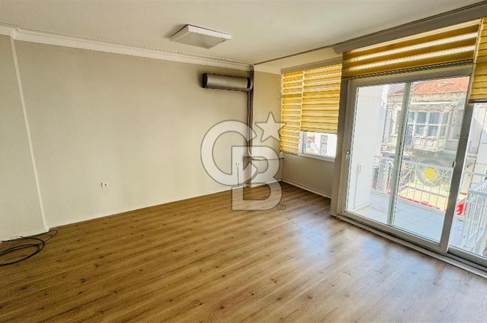 Alsancak Kıbrıs Şehitleri Caddesi 2+1 satılık