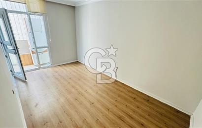 Alsancak Kıbrıs Şehitleri Caddesi 2+1 satılık