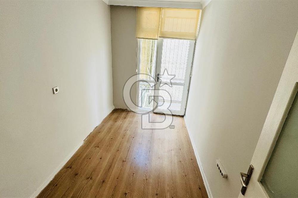 Alsancak Kıbrıs Şehitleri Caddesi 2+1 satılık