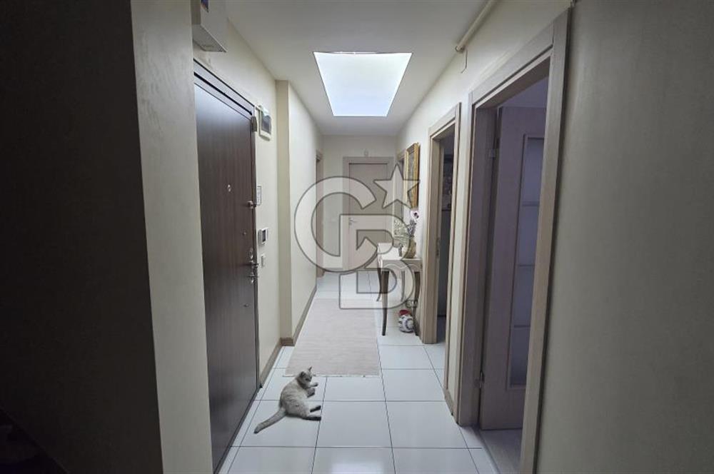 Avcılar Cihangir Mahallesi’nde Satılık 4+2 Çatı Dubleks Daire