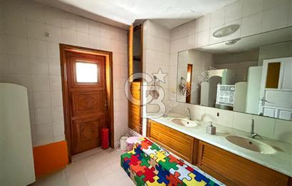 Kuşadası Marina Mevkide Kurumsal Kullanıma Uygun Kiralık Villa