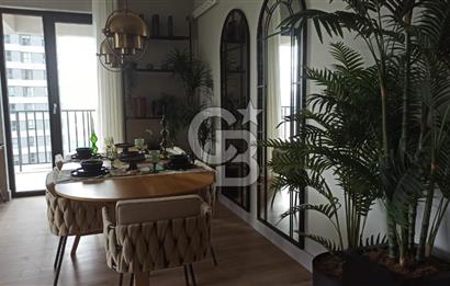 SİNPAŞ BOULEVARD'DA 7. KATTA SATILIK MANZARALI, LÜKS 3+1 DAİRE
