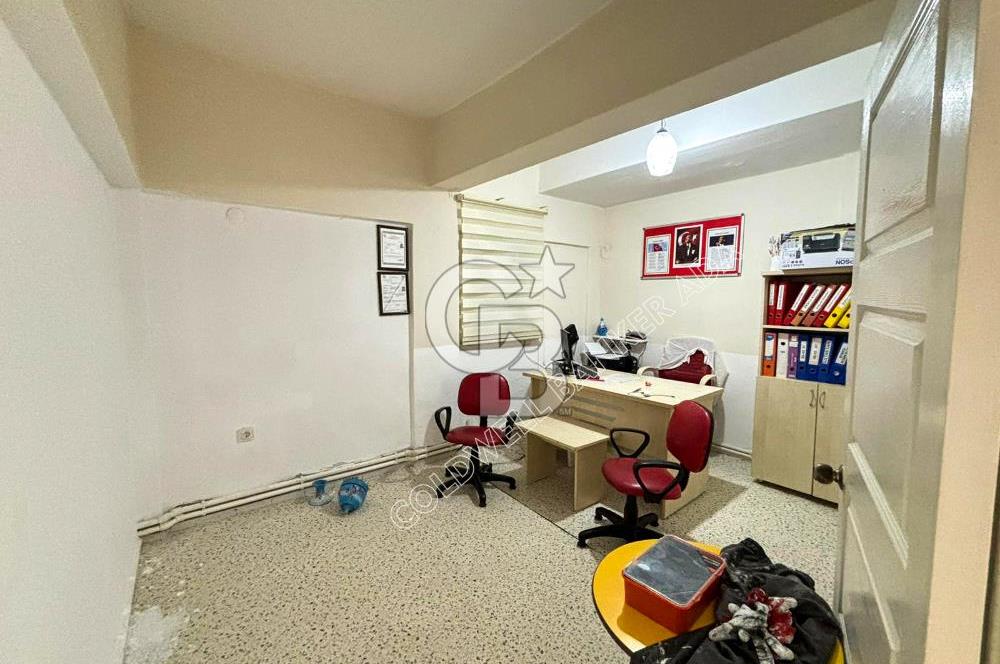 Kuşadası Marina Mevkide Kurumsal Kullanıma Uygun Kiralık Villa