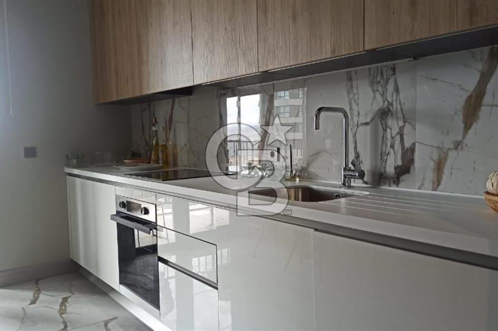SİNPAŞ BOULEVARD'DA 7. KATTA SATILIK MANZARALI, LÜKS 3+1 DAİRE