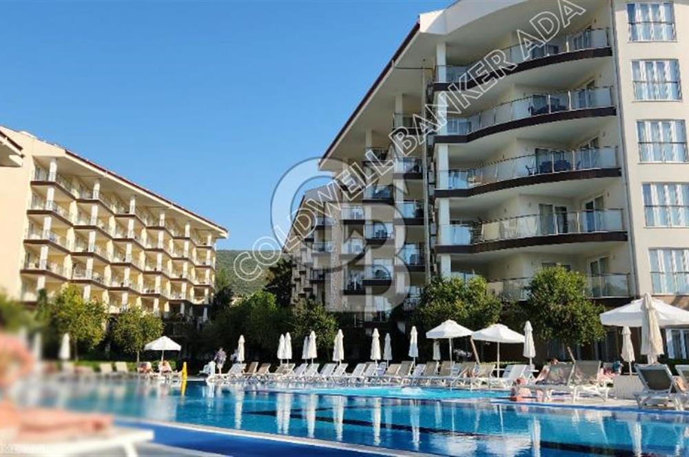 Kuşadasında 5 Yıldızlı Otel İmkanlarıyla Kiralık Eşyalı Daire!